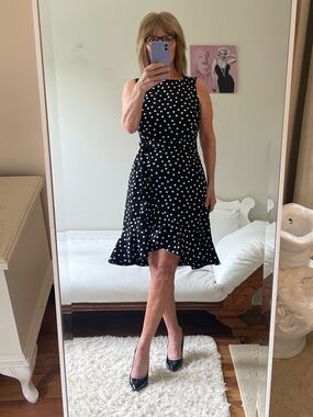 CALVIN KLEIN SLEEVELESS BLACK DRESS WHITE POLKA DOTS FAUX WRAP RUFFLE TIE BELT